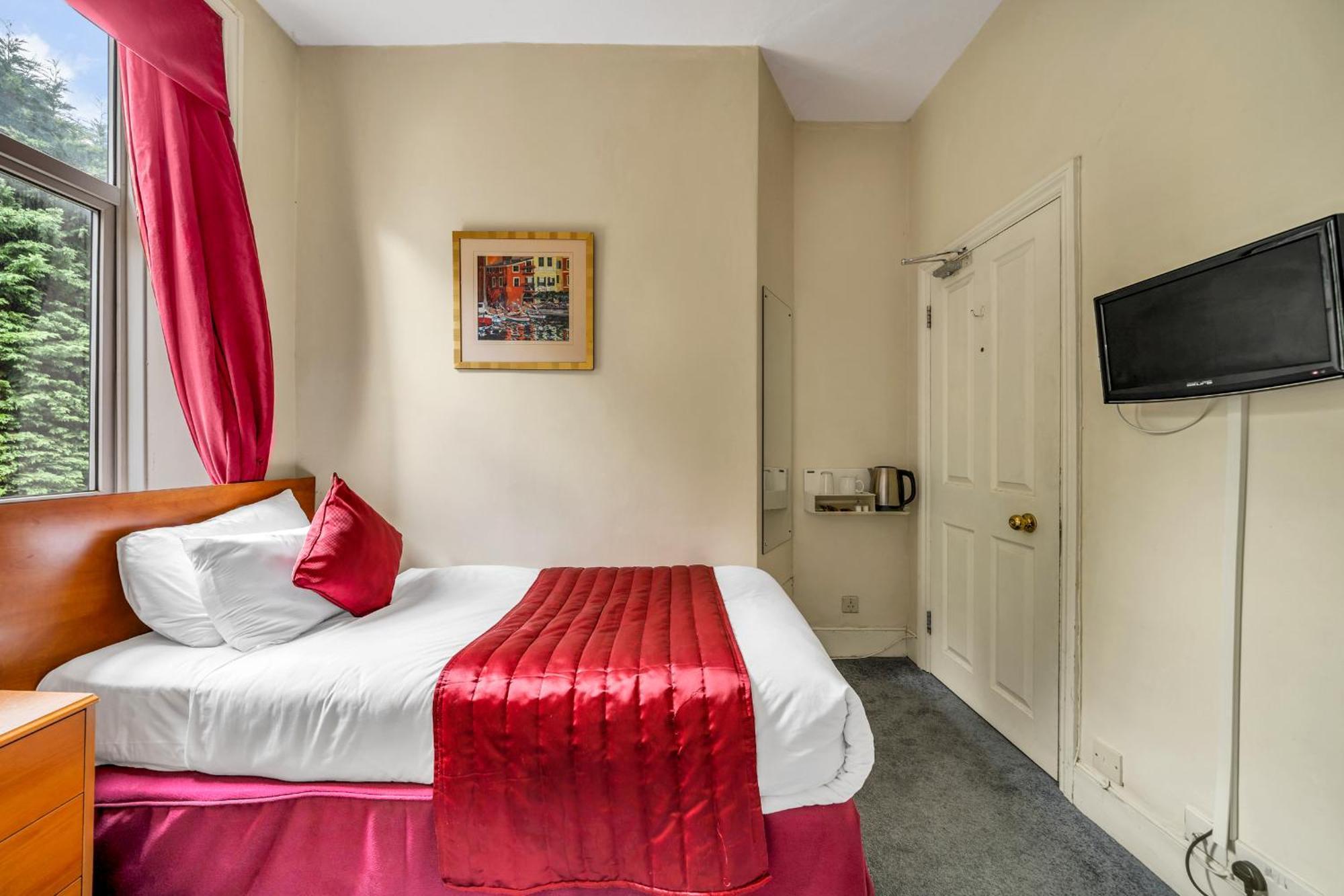Dial House Hotel Crowthorne Buitenkant foto