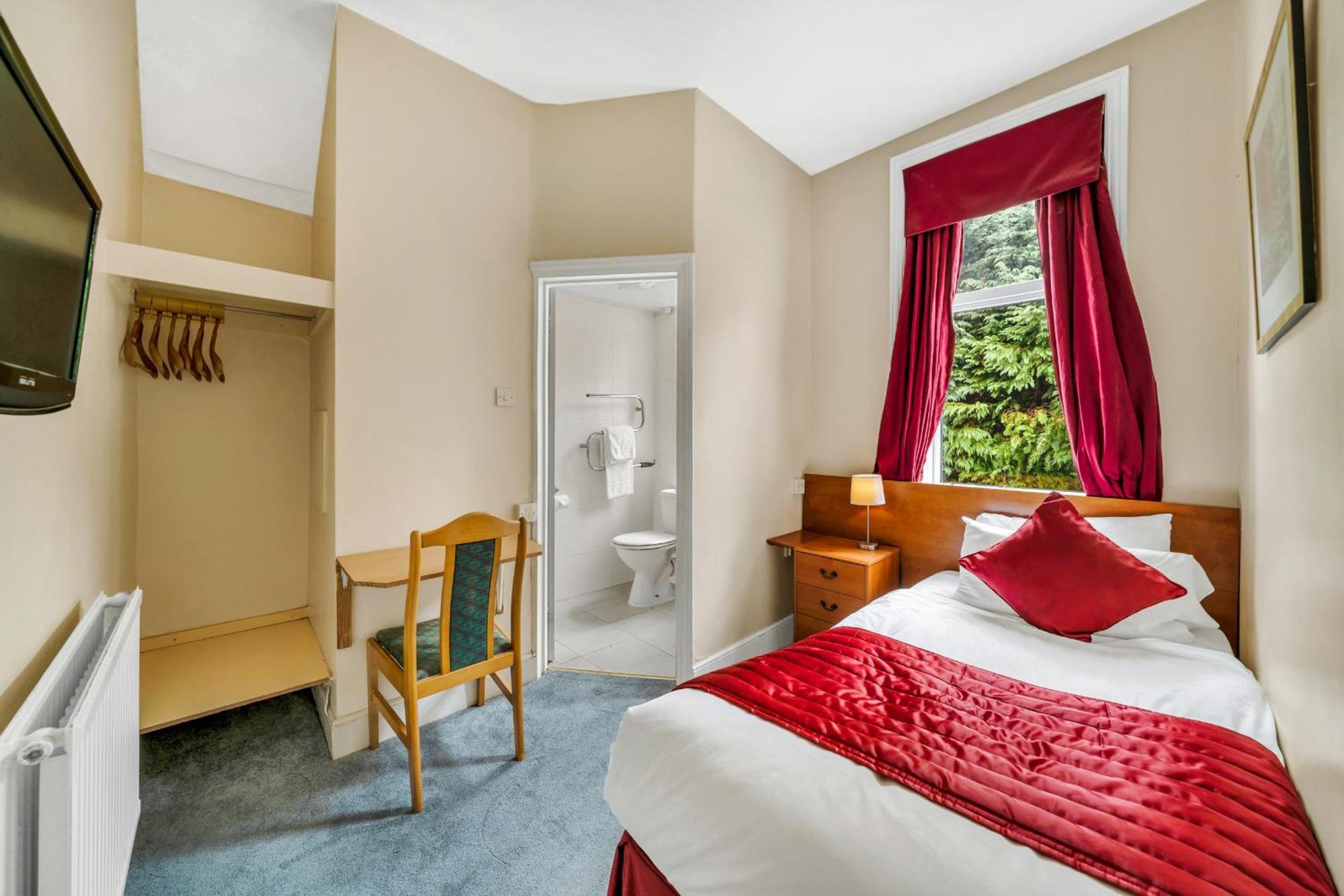 Dial House Hotel Crowthorne Buitenkant foto